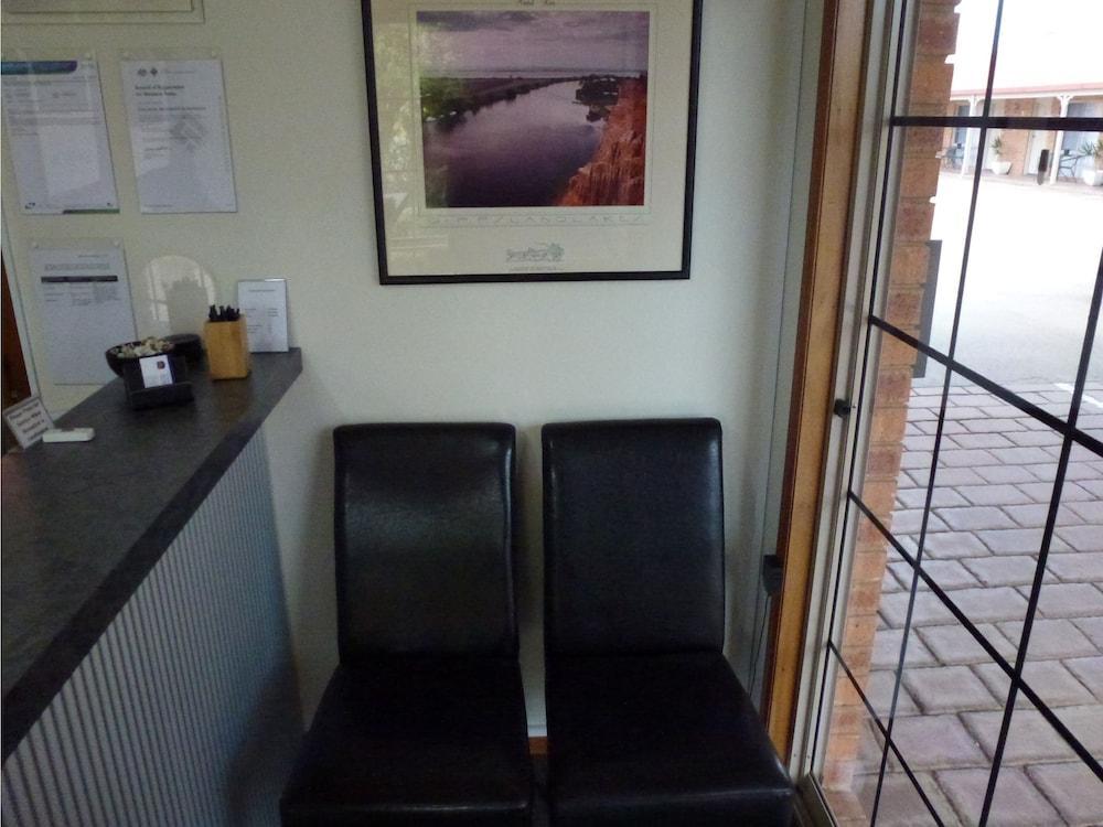 Colonial Motor Inn Bairnsdale Golden Chain Property Exteriör bild