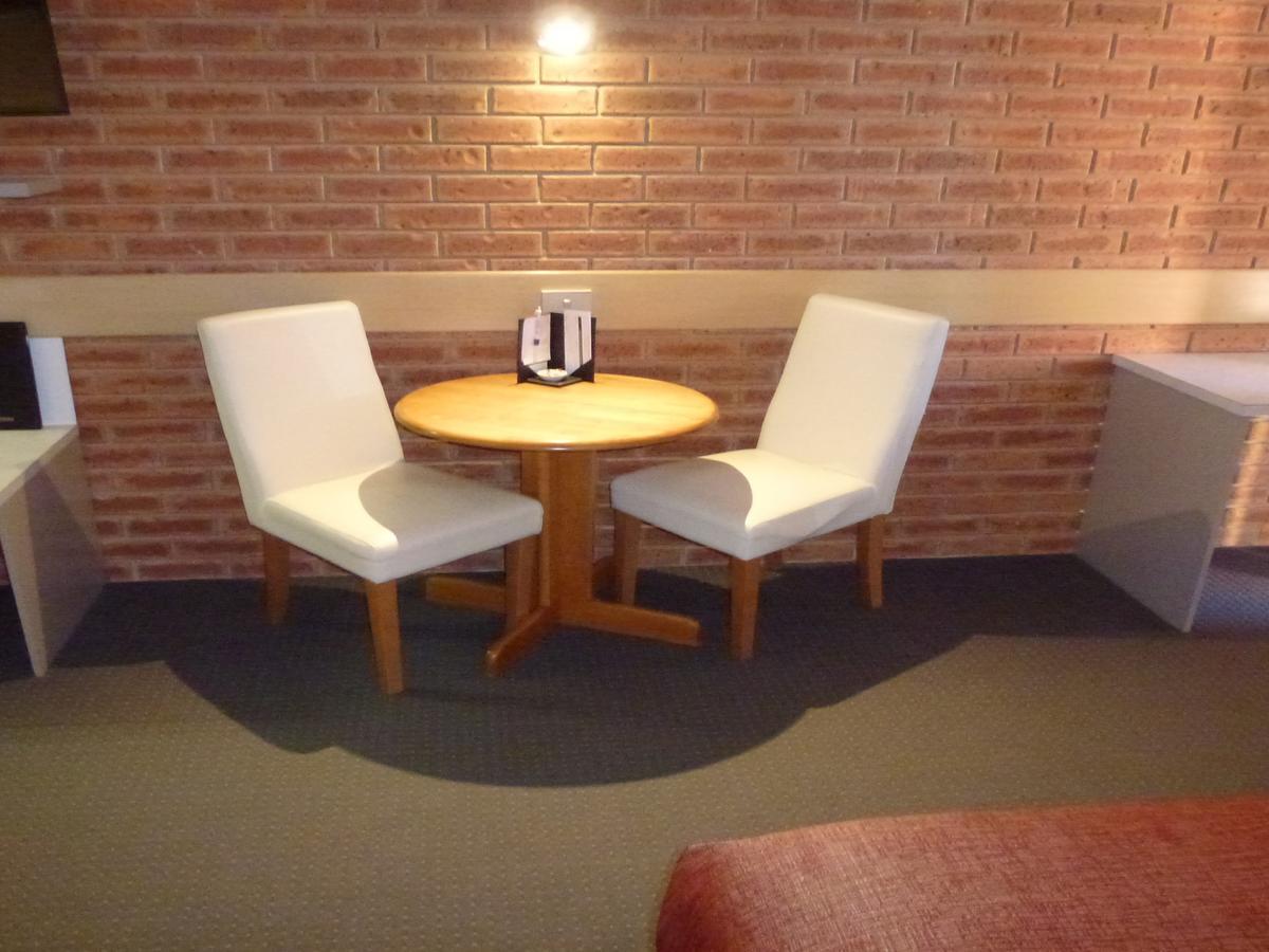 Colonial Motor Inn Bairnsdale Golden Chain Property Exteriör bild